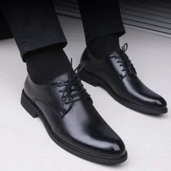 Black Shoes With Pointed Toe For Men - Fashionlinko