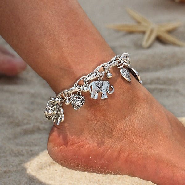 Fashion Retro Jewelry Alloy Carved Elephant Heart Pendant Beach Style Foot Chain Jewelry Women's Jewelry Media 